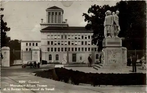 Geneve - Monument Albert Thomas -162326