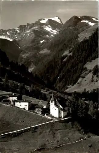 Kirche Binn mit Hüllehorn -164952