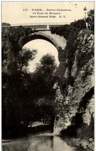 Paris - Buttes Chaumont - Le Pont de Briques -126936