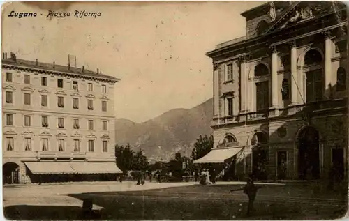 Lugano - Piazza Riforma -168000