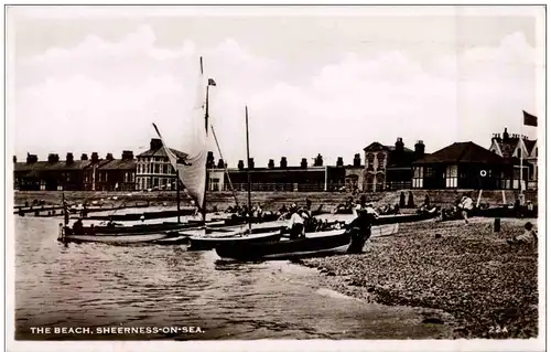 Sheerness on Sea - The Beach -131290
