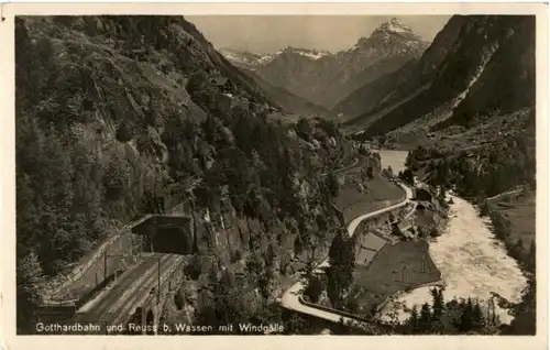 Gotthardbahn und Reuss bei Wassen -171612