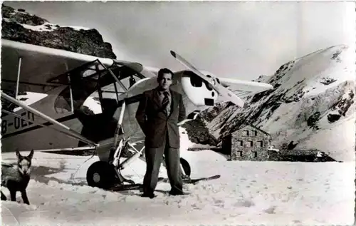 Glacier de la Kander avec cabane du Mutthorn - Flugzeug -171744