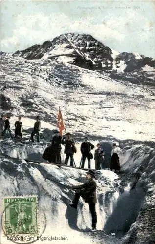 Eisgrotte im Eigergletscher -186912