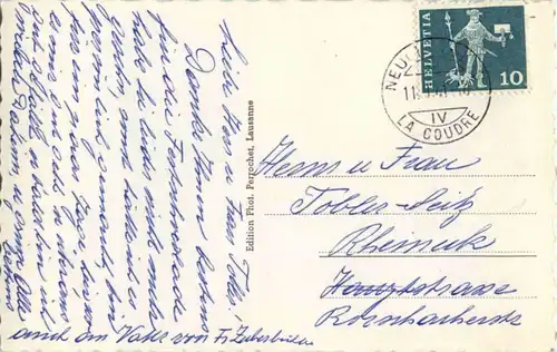 Neuchatel - Place des Halles -175832