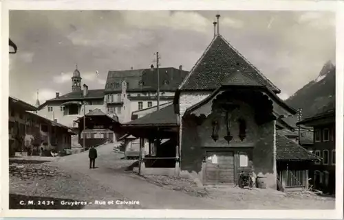 Gruyeres - Rue et Calvaire -177894