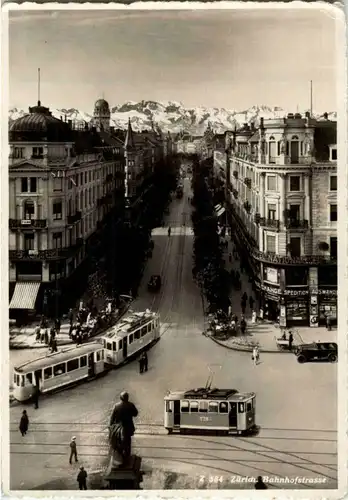 Zürich - Bahnhofstrasse mit Tram -176498