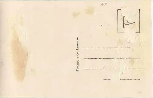 Neuchatel - Place des Halles -175850