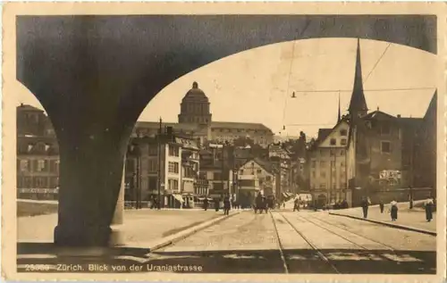 Zürich - Blick von der Uraniastrasse -143070