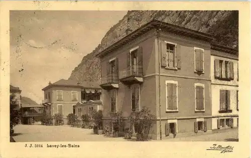 Lavey les Bains -182046