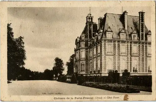Chateau de la Ferte Fresnel -12670