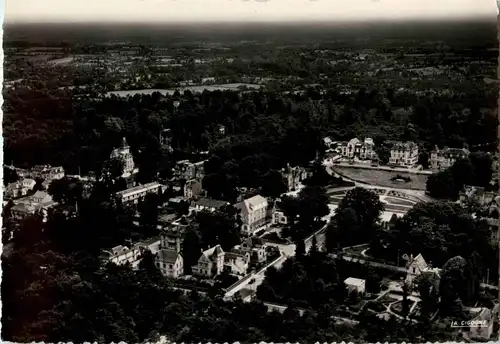 Bagnoles de l Orne -12702