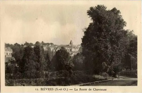 Bievres -12132