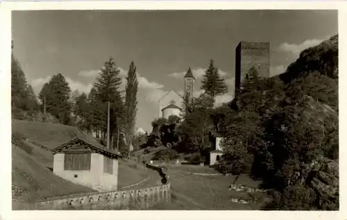 Ruine Castelmur bei Promontogno -178718