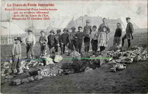 La Chaux de fonds bombardee -186455