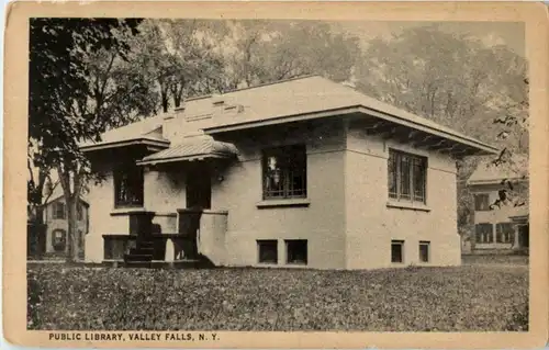 Valley Falls -184194