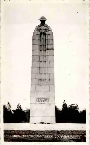 Canadian War Memorial -155918