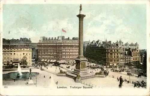 London - Trafalgar Square -156118