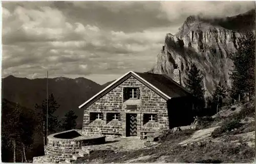 Kandersteg Doldenhorn Hütte -160506