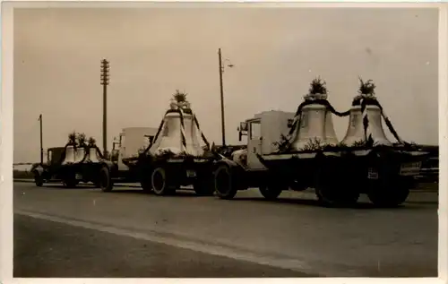 Bruggen - Kirchenglocken -198838