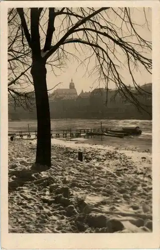 Basel - Am Rhein im Winter -191640