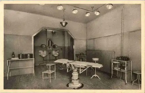 Bruxelles - Dispensaire Disca -191048