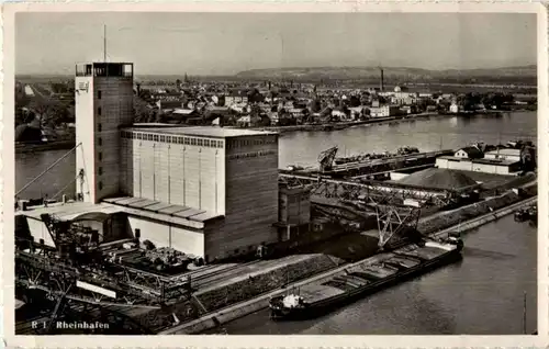 Basel - Rheinhafen -191522