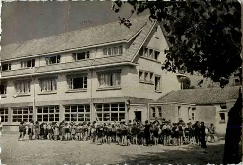 Le Lys Rouge -191088