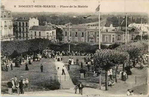 Nogent sur Marne - Place de la Maire -90300