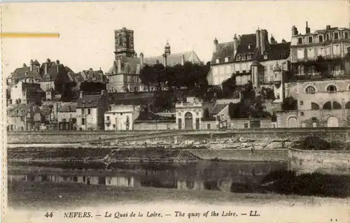 Nevers -90296