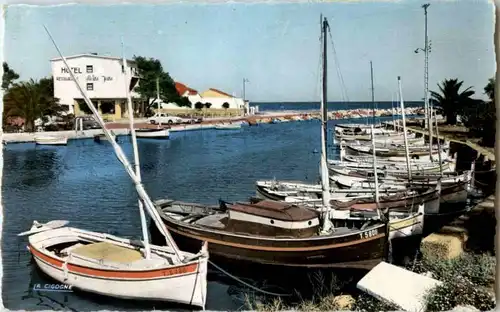 Hyeres les Palmiers -90410