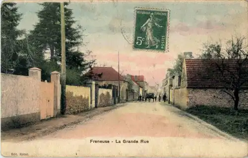 Freneuse - La Grande Rue -90432