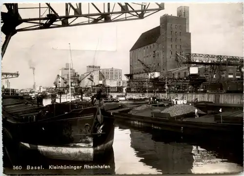 Basel - Kleinhüniger Rheinhafen -204030