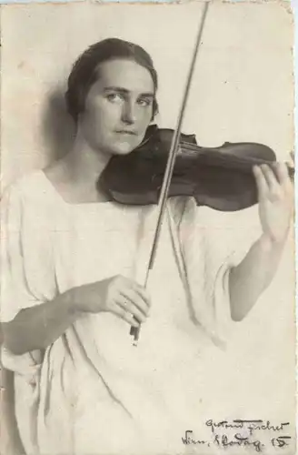 Gudrun Fischer - Geige -202502