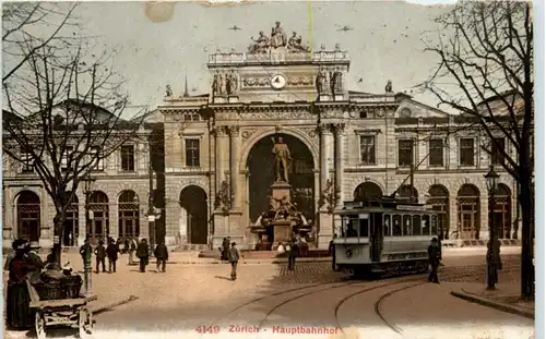 Zürich - Bahnhof - Tram -204516