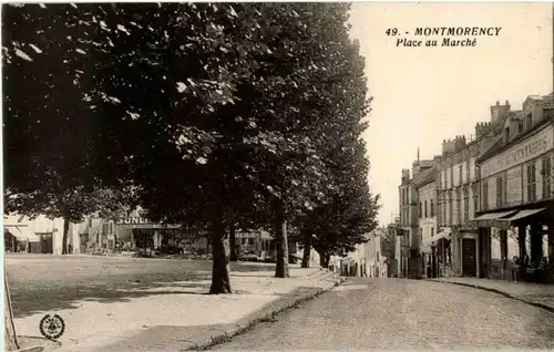 Montmorency - Place du Marche -87302