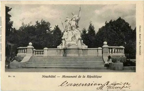 Neuchatel - Monument de la Republique -175744