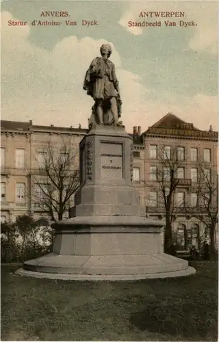 Anvers - Statue d Antoine Van Dyck -86120