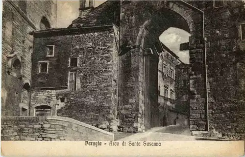 Perugia - Arco di Santa Susanna -86684