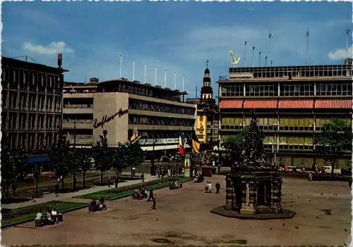 Mannheim - Paradeplatz -212314