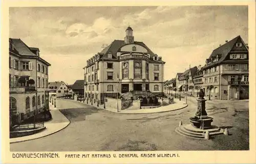Donaueschingen - Partie mit Rathaus -85984