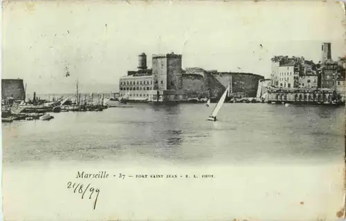 Marseille - Port Saint Jean -86838