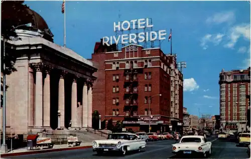 Reno - Virginia Street -212488