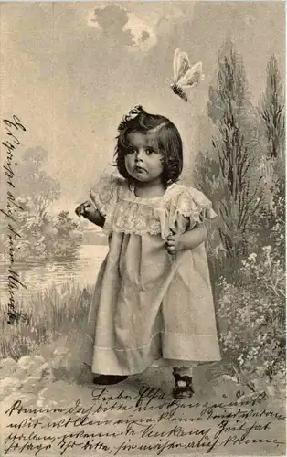 Kind mit Schmetterling -211566