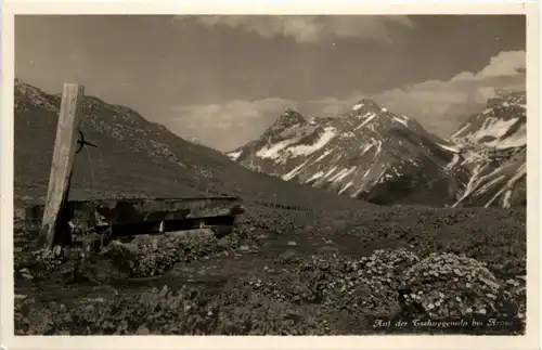 Tschuggenalp bei Arosa -216684