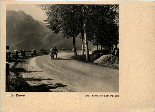 In der Kurve -212874