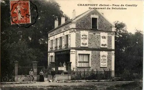 Champigny - Restaurant du Belvedere -16726