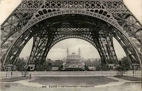 Paris - Le Trocadero -17228