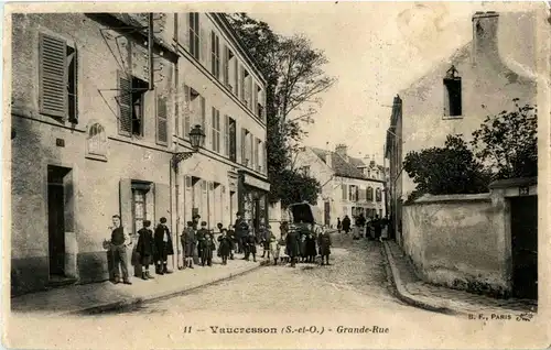 Vaucresson - Grande Rue -16094