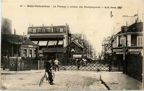 Bois Colombes - La passage -16128